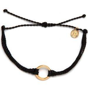 Pura Vida Gold Circle Bracelet